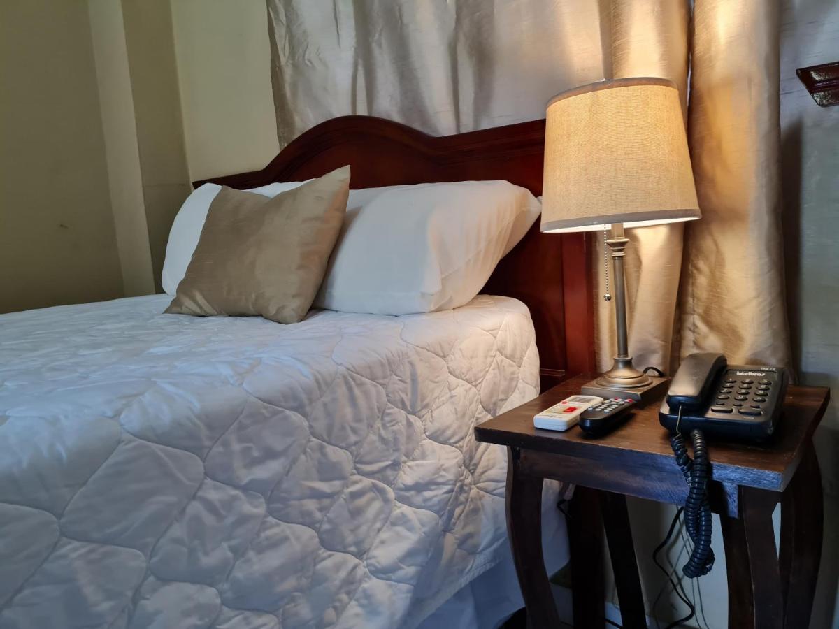 Hotel Plaza Floresta 圣米格尔 外观 照片