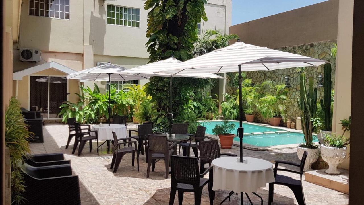 Hotel Plaza Floresta 圣米格尔 外观 照片